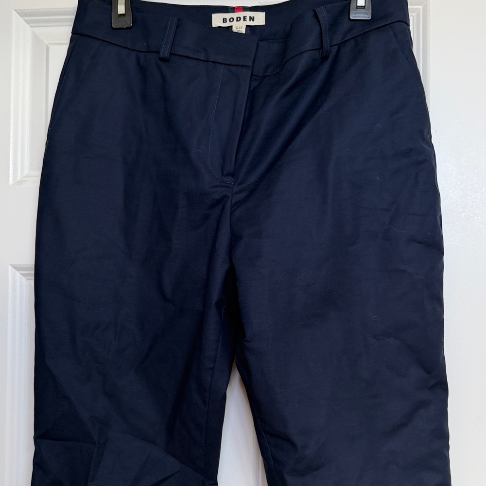 Boden Navy Flat-Front Men's Shorts